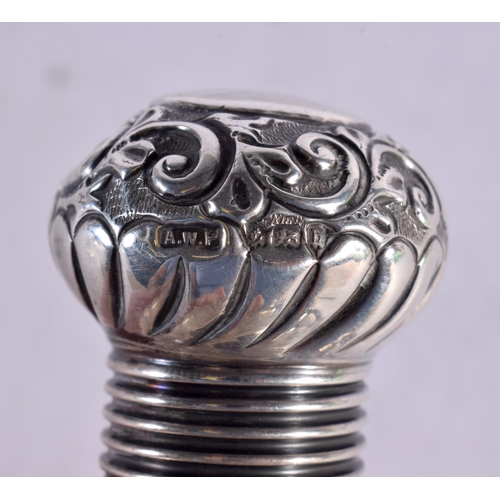 1591 - AN EDWARDIAN SILVER AND CUT GLASS SCENT BOTTLE. Birmingham 1901. 314 grams overall. 13 cm x 7 cm.