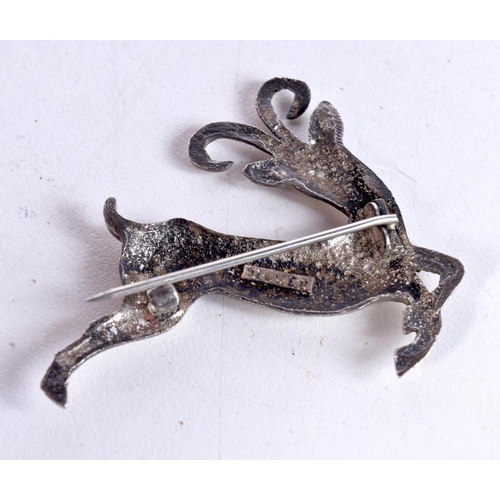 1687 - TWO SILVER BROOCHES. 17.1 grams. 4.25 cm x 3.75 cm. (2)