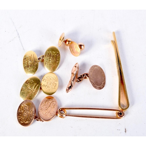 1850 - ASSORTED 18CT AND 9CT GOLD including cufflinks. 18ct 20.7 grams, 9ct 8.2 grams. (qty)