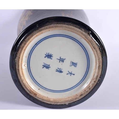 2026 - A LARGE 19TH CENTURY CHINESE FAMILLE NOIRE PORCELAIN VASE bearing Kangxi marks to base, painted in g... 