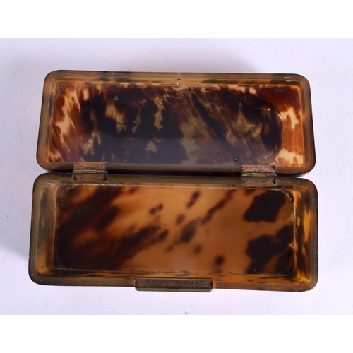 2092 - AN EARLY 20TH CENTURY CHINESE CARVED TORTOISESHELL DRAGON BOX Late Qing/Republic. 11 cm x 5 cm.