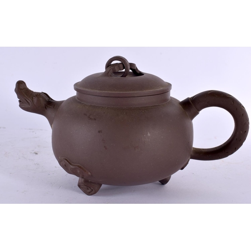 2116 - A CHINESE YIXING POTTERY TEAPOT AND COVER 20th Century. 17 cm wide.