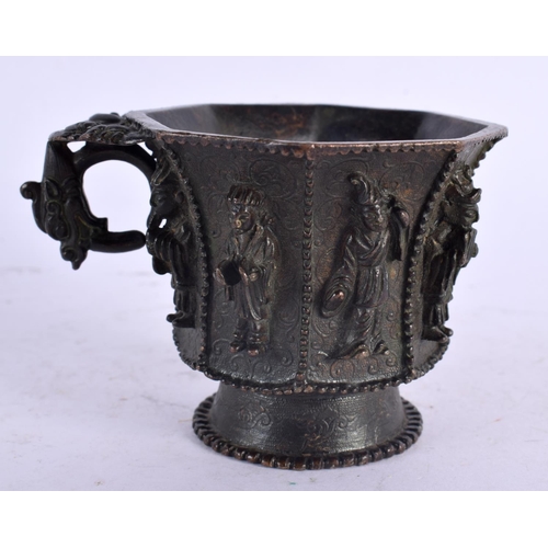 2167 - A RARE CHINESE QING DYNASTY BRONZE LIBATION CUP bearing Da Tang Zhen Guan marks to base, decorated i... 