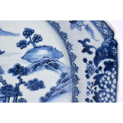 2191 - A LARGE 18TH CENTURY CHINESE EXPORT BLUE AND WHITE PORCELAIN DISH Qianlong. 40 cm x 34 cm.