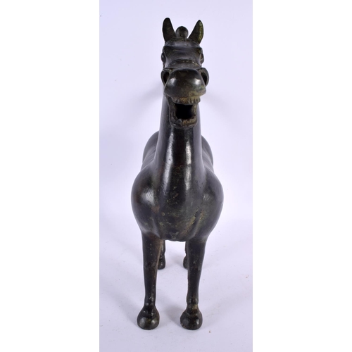 2262 - A LARGE EARLY 20TH CENTURY CHINESE BRONZE FIGURE OF A HORSE Late Qing/Republic. 36 cm x 24 cm.