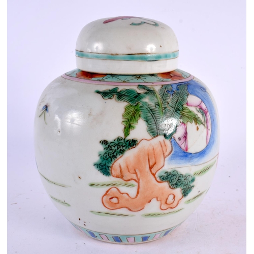 2271 - AN EARLY 20TH CENTURY CHINESE FAMILLE ROSE PORCELAIN GINGER JAR AND COVER Late Qing/Republic. 15 cm ... 