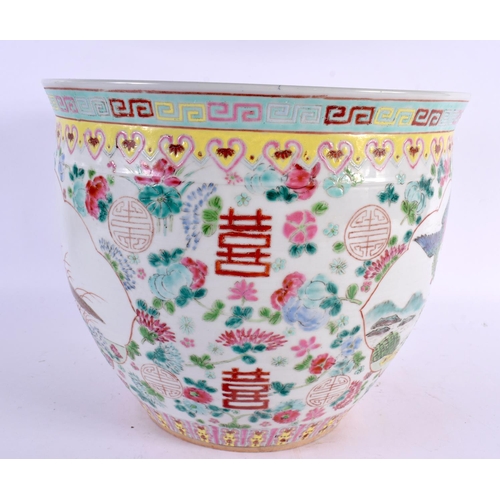 2294 - AN EARLY 20TH CENTURY CHINESE FAMILLE ROSE PORCELAIN JARDINIERE Late Qing/Republic. 25 cm x 22 cm.