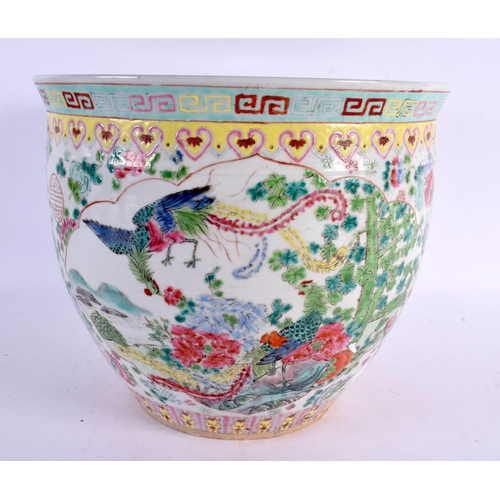 2294 - AN EARLY 20TH CENTURY CHINESE FAMILLE ROSE PORCELAIN JARDINIERE Late Qing/Republic. 25 cm x 22 cm.