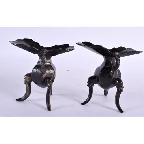 2318 - A PAIR OF 19TH CENTURY CHINESE BRONZE JUE WINE VESSELS Qing. 10 cm x 10 cm.