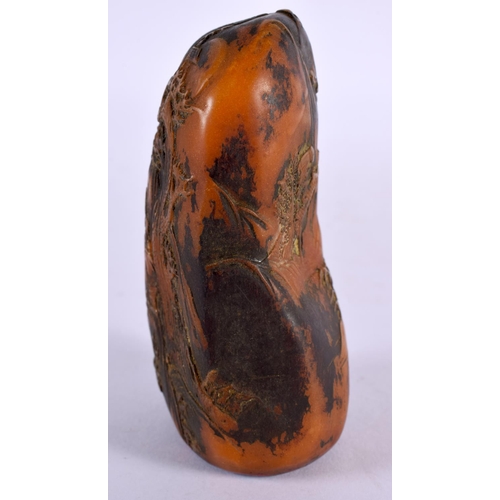 2344 - A CHINESE CARVED SOAPSTONE BOULDER SEAL 20th Century. 9.5 cm x 5.5 cm.