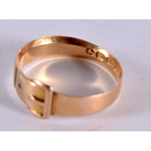 147 - 18ct Gold Vintage Buckle Ring. Q. 3 grams.