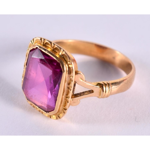 159 - 18ct Gold Synthetic Ruby Set Cocktail Ring. R. 5.5 grams.