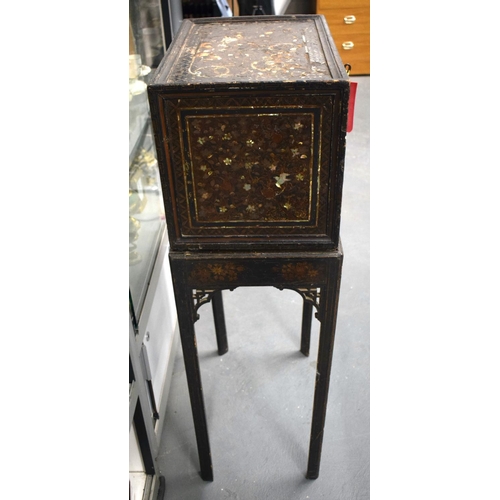 22 - A Rare late 16th century Japanese Namban cabinet on an 18th century or earlier Chippendale style lac... 