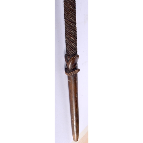 24 - A Very rare 19th century tribal New Zealand M?ori tokotoko (orators walking stick) the finely carved... 