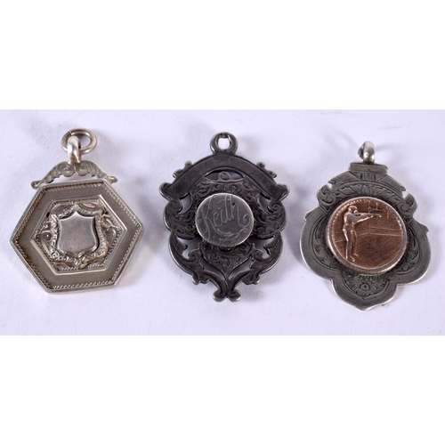 452 - THREE SILVER MEDALS. Birmingham 1902. 25 grams. Largest 3.75 cm x 2.75 cm. (3)