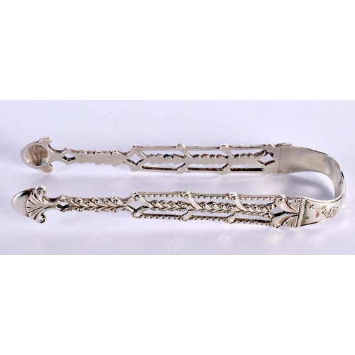 68 - A PAIR OF GEORGE III SILVER SUGAR NIPS by Joseph Steward II. London 1772. 40 grams. 12.5 cm x 3.75 c... 