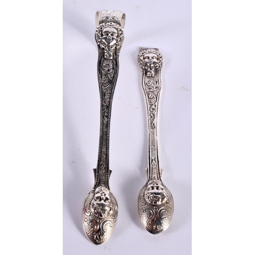 82 - A PAIR OF EARLY 19TH CENTURY SILVER SUGAR NIPS by William Eley II. London 1825. 60 grams. 15 cm x 3.... 