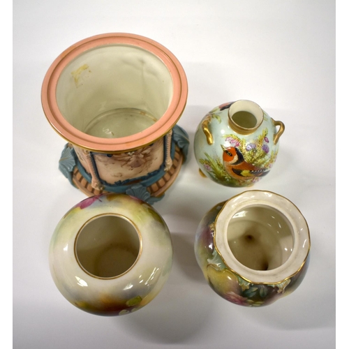 167 - Early 20th century Royal Worcester seven ornamental vases and Hadleys Worcester pots.  Largest 11cm... 