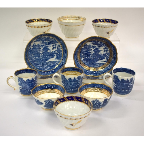 294 - 18th century Caughley three coffee cups, four saucers. Two teabowl and four Worcester teabowl (13)