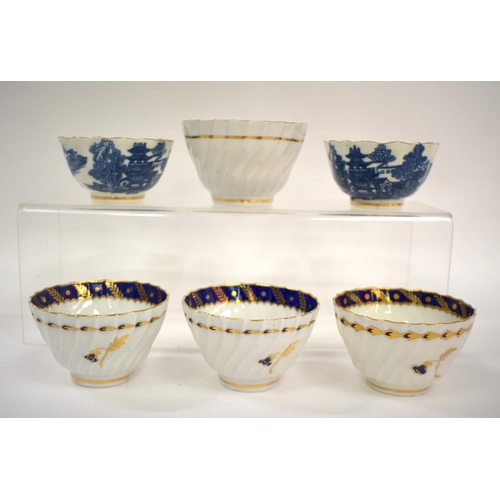 294 - 18th century Caughley three coffee cups, four saucers. Two teabowl and four Worcester teabowl (13)