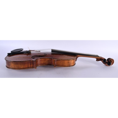 475 - AN ANTIQUE HOPF VIOLIN together with a bow. 58.5 cm long, length of back 35.5 cm. (2)