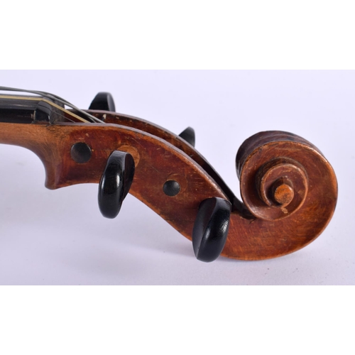 475 - AN ANTIQUE HOPF VIOLIN together with a bow. 58.5 cm long, length of back 35.5 cm. (2)