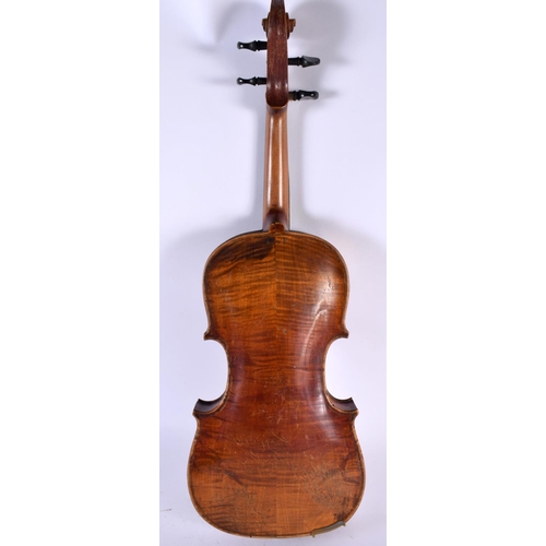 475 - AN ANTIQUE HOPF VIOLIN together with a bow. 58.5 cm long, length of back 35.5 cm. (2)