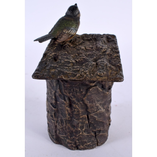 480 - AN ANTIQUE AUSTRIAN COLD PAINTED BRONZE BIRD BOX AND COVER. 12 cm high.