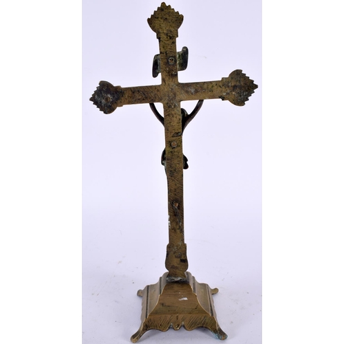 496 - AN 18TH/19TH CENTURY EUROPEAN BRONZE CORPUS CHRISTI. 24 cm high.