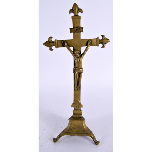 530 - AN ANTIQUE BRASS CORPUS CHRISTI. 27 cm x 10 cm.