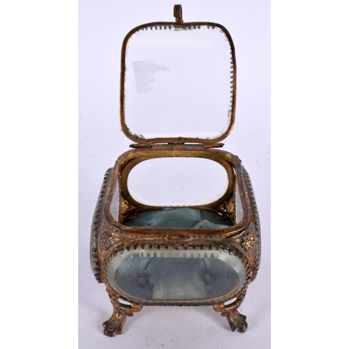 547 - AN ANTIQUE FRENCH GILT METAL GLASS JEWELLERY CASKET. 8 cm square.