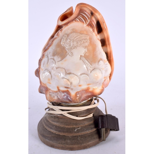 548 - AN ANTIQUE CONCH SHELL CAMEO LAMP. 15cm x 7cm.