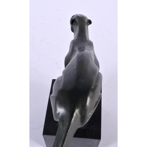 717 - AN ART DECO BRONZE FIGURE OF A LEAPING PANTHER. 27 cm x 20cm.