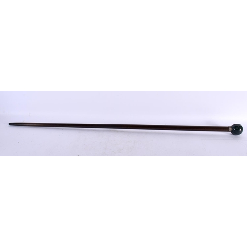 823 - AN ANTIQUE CONTINENTAL BLOODSTONE WALKING CANE. 90cm long.