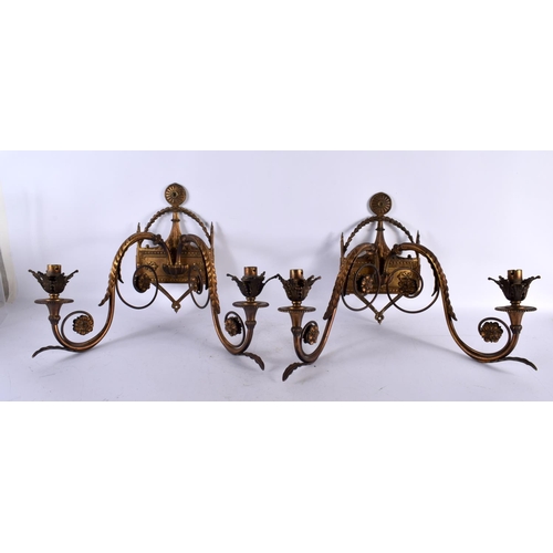 851 - A PAIR OF LATE 19TH CENTURY NEOCLASSICAL BRONZE TWIN SCONCE WALL BRACKET. 44 cm x 28cm.