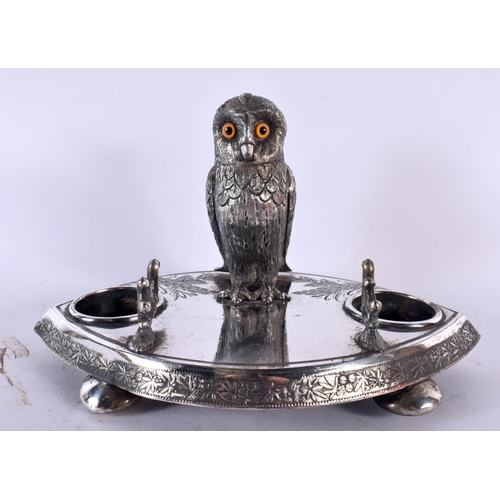 895 - A CHARMING ANTIQUE JAMES DIXON AND SONS OWL DESK STAND together with a plaque. Largest 18cm x 15cm. ... 