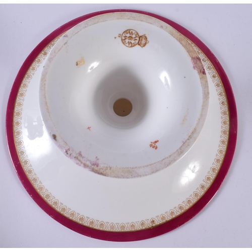 93 - A 19TH CENTURY ROYAL WORCESTER PORCELAIN DESSERT SERVICE comprising of 9 x plates, 4 x tazza, painte... 