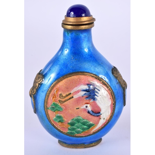 1037 - AN ANTIQUE CHINESE ENAMEL AND LAPIS LAZULI SNUFF BOTTLE. 51 grams. 7.25 cm x 5 cm.