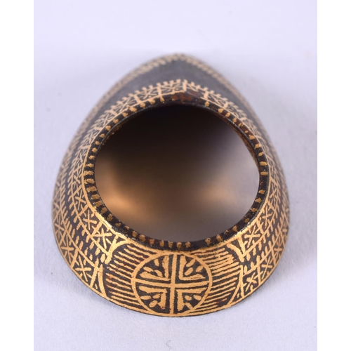 1038 - A VERY RARE 18TH/19TH CENTURY MIDDLE EASTERN GOLD INLAID ARCHER'S RING Indian or Ottoman. 24.4 grams... 