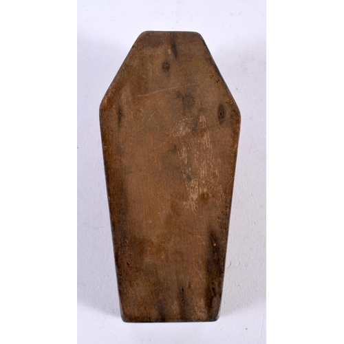 1044 - AN UNUSUAL TREEN COFFIN. 11cm x 5 cm.