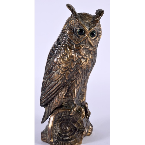 1101 - AN EARLY 20TH CENTURY AUSTRIAN BRONZE FIGURE OF A LONG EARED OWL. 1002 grams. 22.5 cm x 11cm.