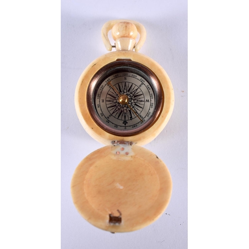 1114 - A BONE COMPASS. 27.5 grams. 5 cm wide.