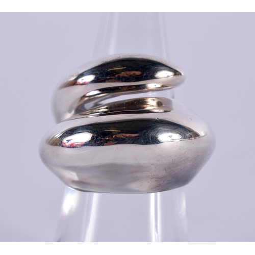 1149 - A MODERNIST STYLE SILVER RING.  Stamped 925, Size K, weight 12.8g