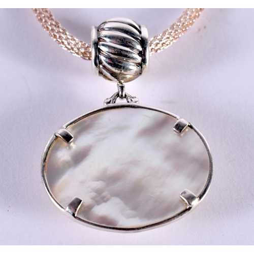 1170 - A SILVER NECKLACE WITH A MOTHER OF PEARL PENDANT.  Chain 46cm, Stamped 925, weight 18.5g