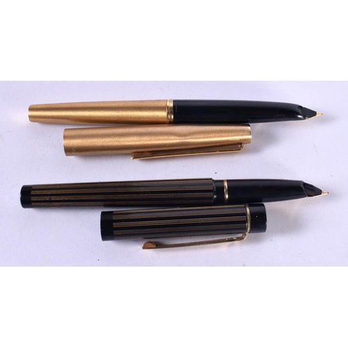 1224 - A SHEAFFER FOUNTAIN PEN WITH A 14CT GOLD NIB TOGETHER WITH ANOTHER. (2)