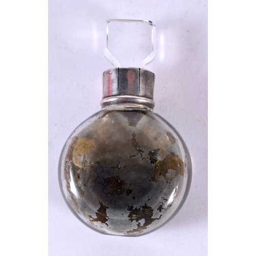 1233 - A SCENT BOTTLE WITH A SILVER COLLAR IN A FITTED LEATHER CASE.  Hallmarked Birmingham 1913, 6.7cm x 4... 