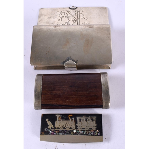 1243 - A SNUFF BOX IN THE FORM OF A BOOK TOGETHER WITH ANOTHER WITH AN INLAID LID DECORATED WITH A RAILWAY ... 