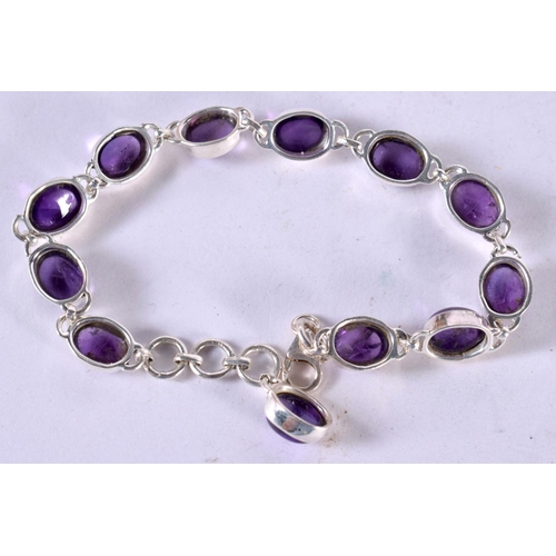 1255 - A SILVER GEM SET BRACELET.  Stamped 925, Length 23cm, weight 14.6g