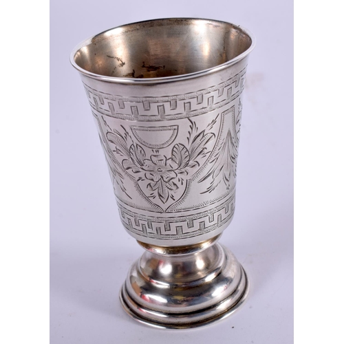 1276 - A CONTINENTAL SILVER KIDDUSH.  Stamped 84, 9.6 cm x 5.6 cm, weight 74.6g