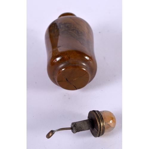 1281 - A HARDSTONE SNUFF BOTTLE.  8 cm x 3.6 cm, weight 127.8g